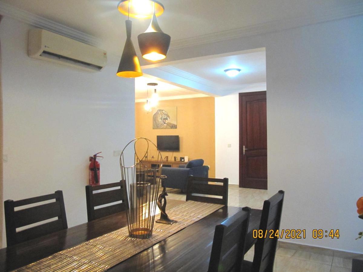 Bertha'S Court D-Plus Apartments Dzorwulu Bagian luar foto